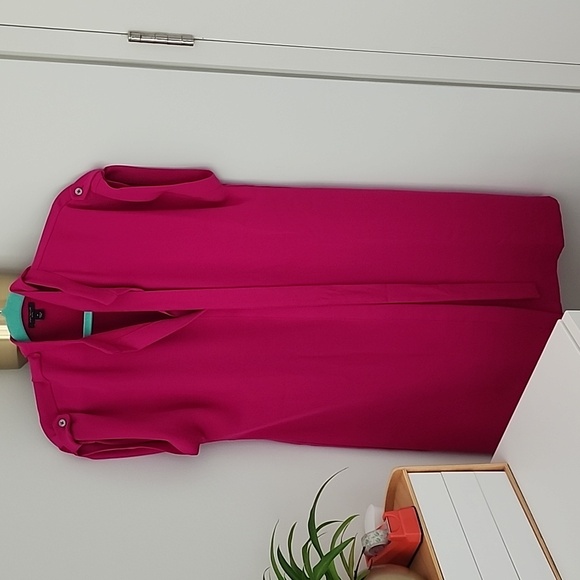 Ann Taylor Belted Short Sleeve Shirt dress, Size Small - Picture 6 of 6